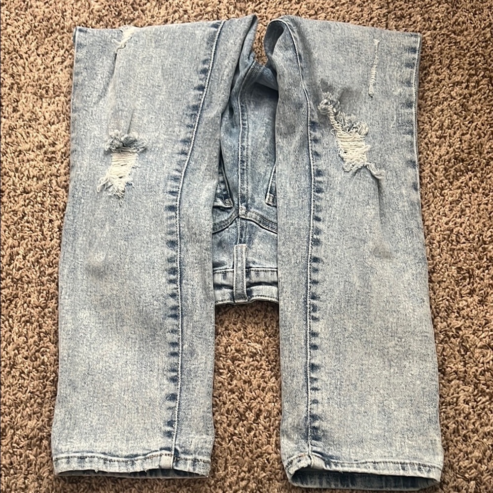 Kendall and Kylie Jeans - Picture 2 of 5